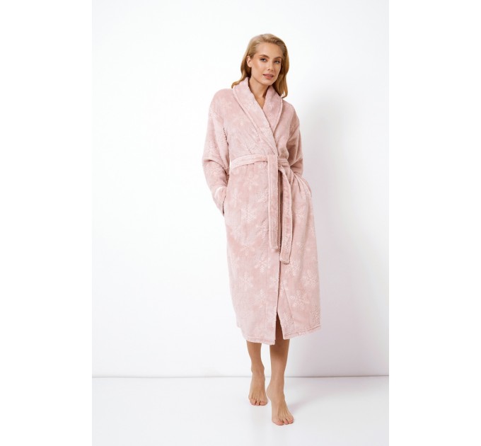 Теплый женский халат розовый 